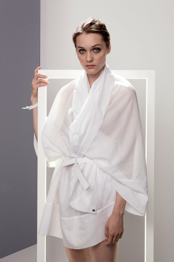 Cover - Image 3